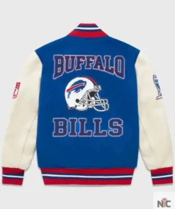 Outer Shell: Wool + Leather Inner Shell: Viscose Closure: Button Style Closure Collar: Rib knitted collar Cuffs: Rib knitted Hemline: Rib knitted Pocket: Two side Handwarmer pockets Color: Blue and White